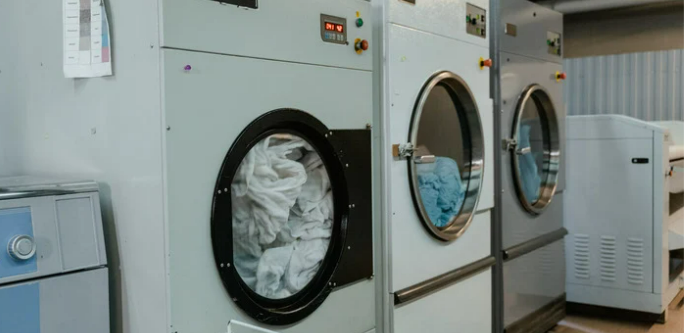 The benefits of hiring a professional laundry service